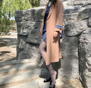 美女MV剧情介绍_DVD视频大全