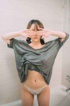 伊人影院111_BD电影完整版在线观看