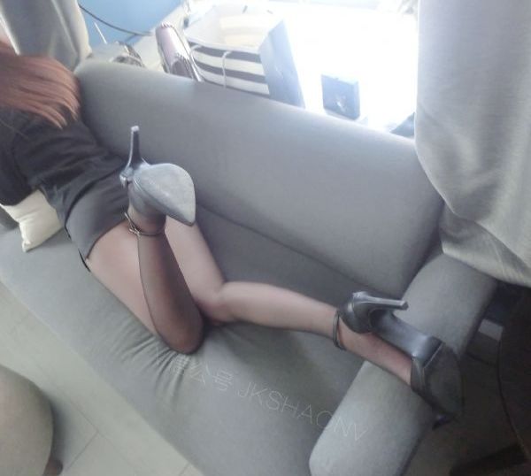 欧美性色黄大片人与善_高清在线视频播放